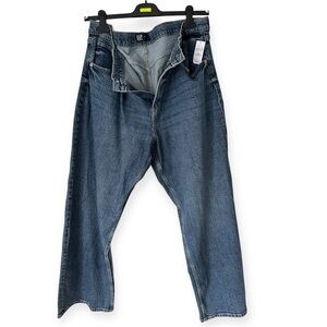 GAP NWT Women’s 90’s Loose Jeans Size 18/34